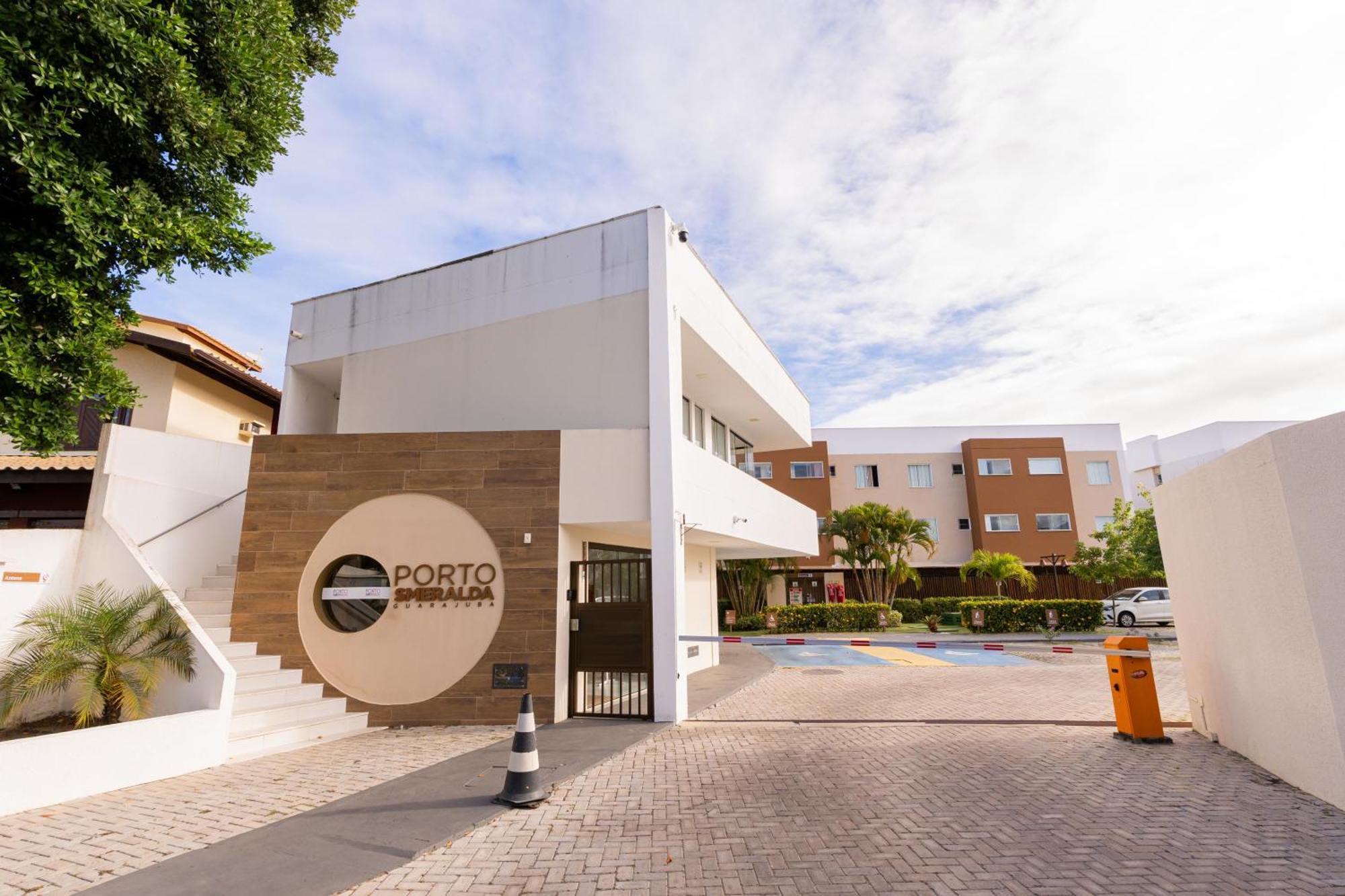 Apartment In Guarajuba With 2 Comfortable Suites. Bagian luar foto